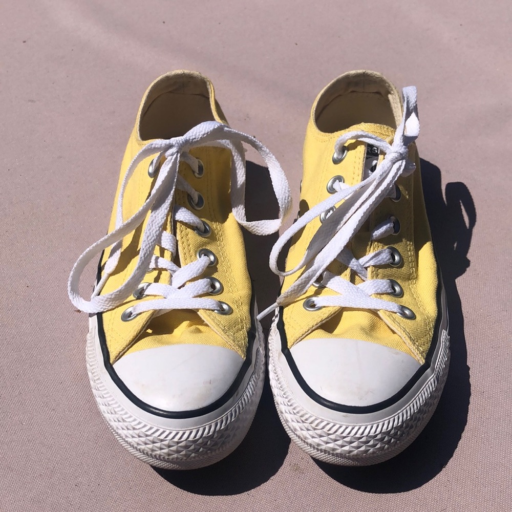 Yellow low top Converse